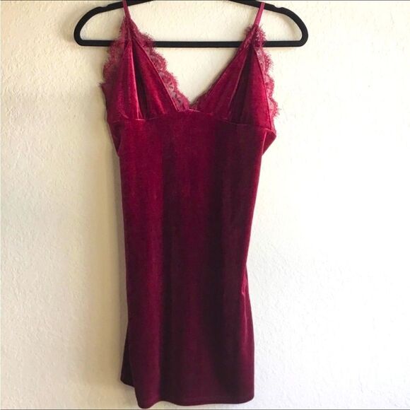 Red camisole velvet y2k raw lace hem fairycore witchy witchcore darkfairy - Picture 3 of 7